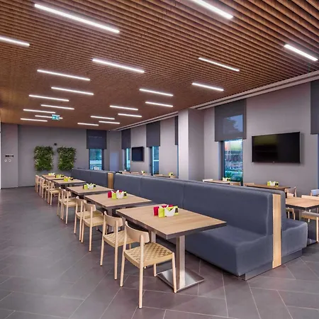 汉普顿伊斯坦布尔宰廷布尔努希尔顿酒店 4* 伊斯坦布尔