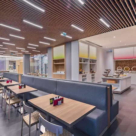 汉普顿伊斯坦布尔宰廷布尔努希尔顿酒店 酒店