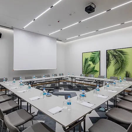 汉普顿伊斯坦布尔宰廷布尔努希尔顿酒店