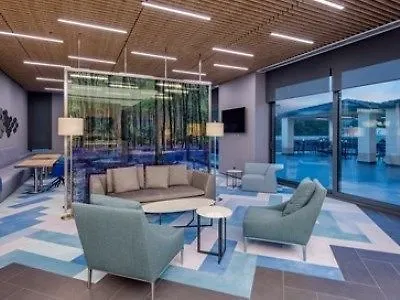 汉普顿伊斯坦布尔宰廷布尔努希尔顿酒店 酒店