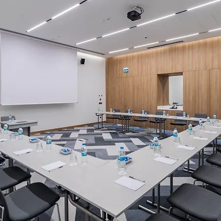 汉普顿伊斯坦布尔宰廷布尔努希尔顿酒店 酒店 4*