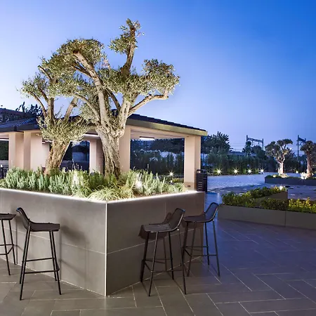 Hampton By Hilton Zeytinburnu Отель