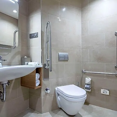 Hotel Hampton By Hilton Zeytinburnu