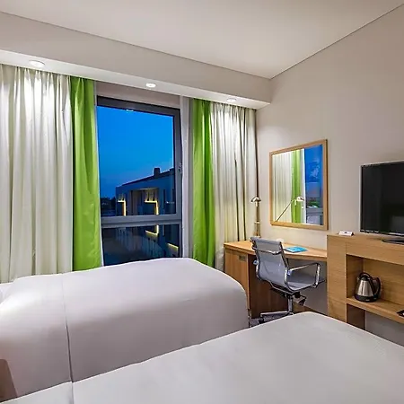 Hampton By Hilton Zeytinburnu 4*
