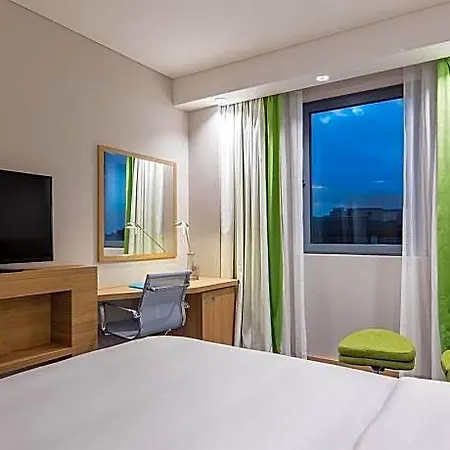Hotel Hampton By Hilton Zeytinburnu