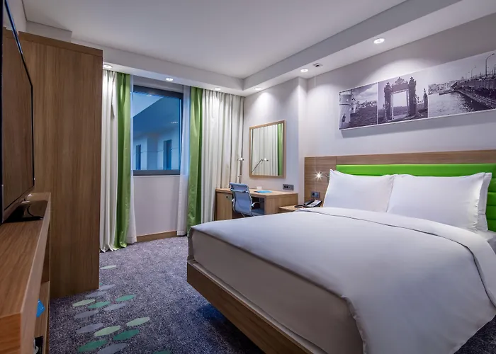 햄프턴 바이 힐튼 제이틴부르누 호텔 4*