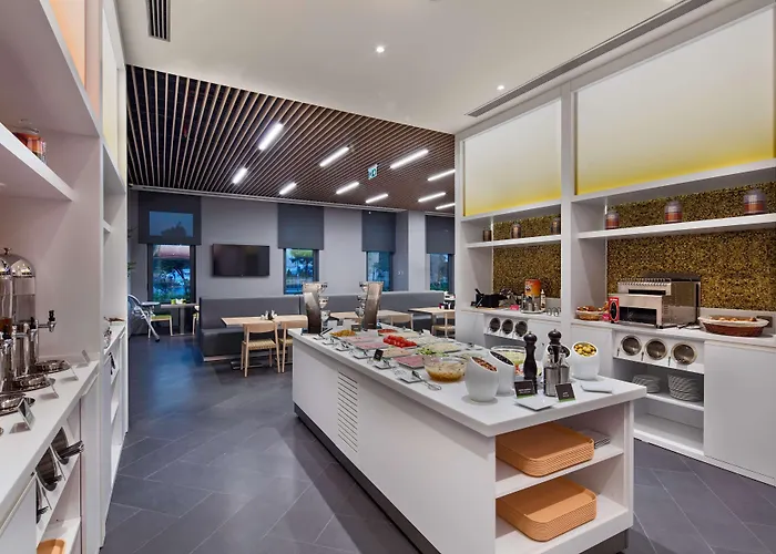 햄프턴 바이 힐튼 제이틴부르누 호텔 이스탄불