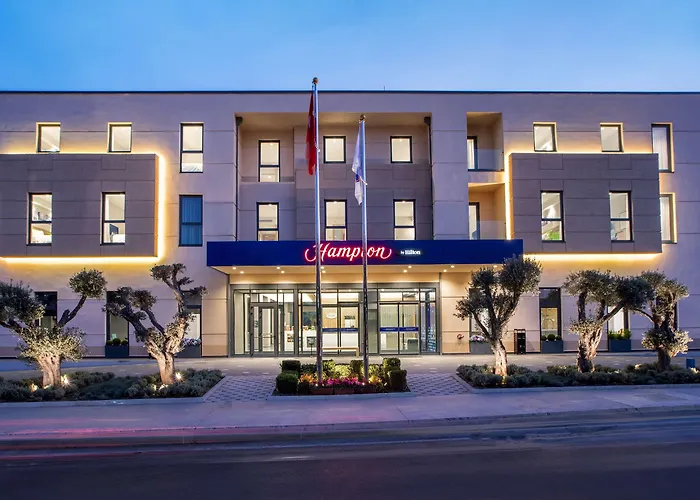 햄프턴 바이 힐튼 제이틴부르누 호텔 4*