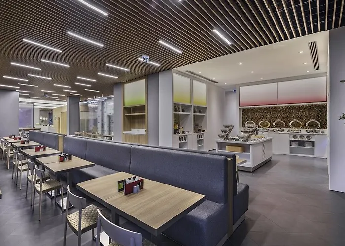 호텔 햄프턴 바이 힐튼 제이틴부르누 이스탄불