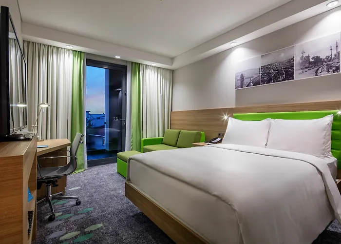 햄프턴 바이 힐튼 제이틴부르누 호텔