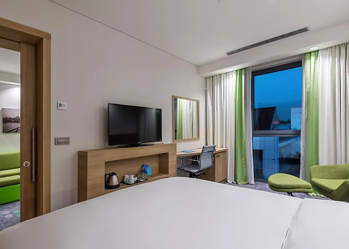 汉普顿伊斯坦布尔宰廷布尔努希尔顿酒店 4* 伊斯坦布尔