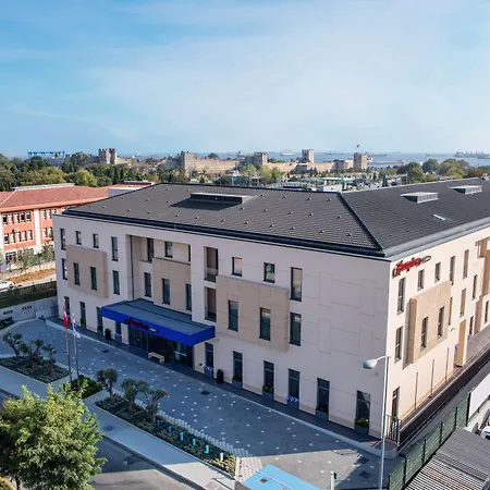 Hampton By Hilton Zeytinburnu Отель 4*