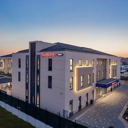 Hampton By Hilton Zeytinburnu Отель